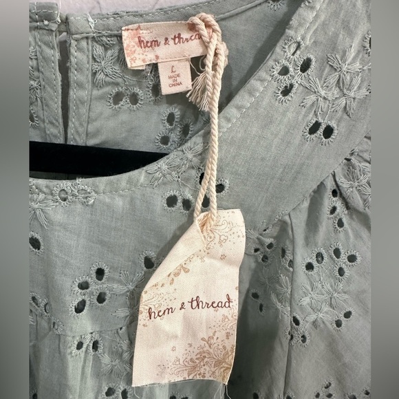 Hem & thread baby doll blouse L (NWT) - Picture 3 of 8